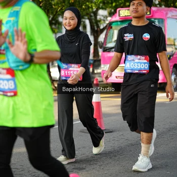 Runner Photo 4104231