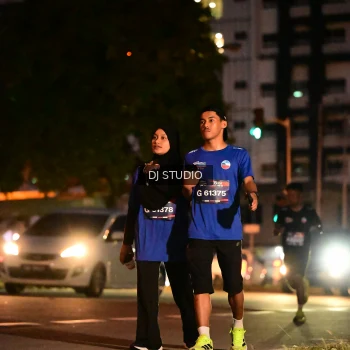 Runner Photo 4104235
