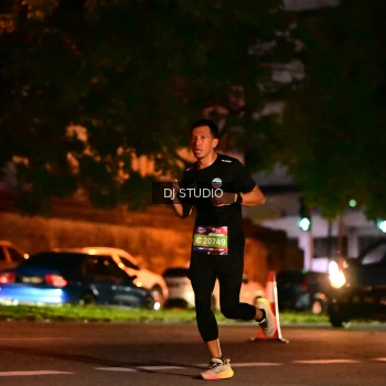 Runner Photo 4104245