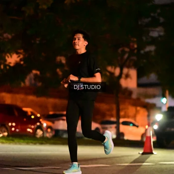 Runner Photo 4104302