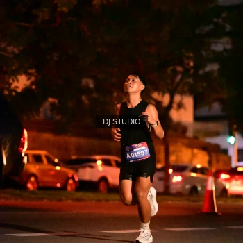 Runner Photo 4104321