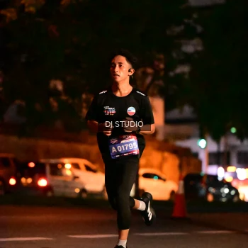 Runner Photo 4104397