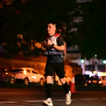 Runner Photo 4104403