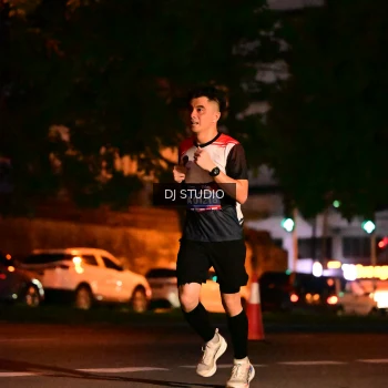 Runner Photo 4104406