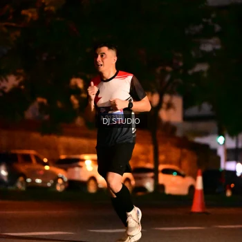 Runner Photo 4104415