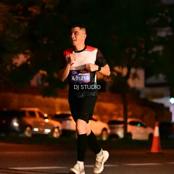 Runner Photo 4104423
