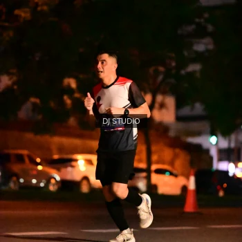 Runner Photo 4104424