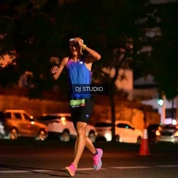 Runner Photo 4104452