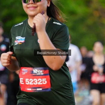 Runner Photo 4104657