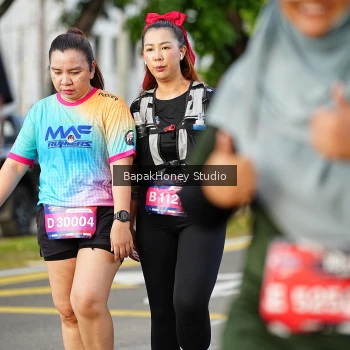 Runner Photo 4104720