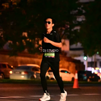 Runner Photo 4104973