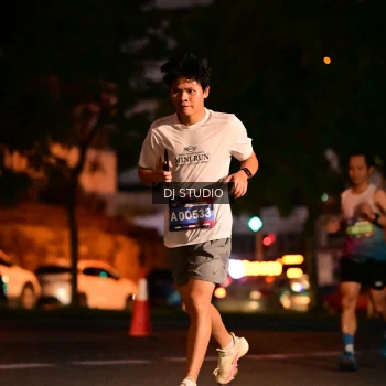 Runner Photo 4104998