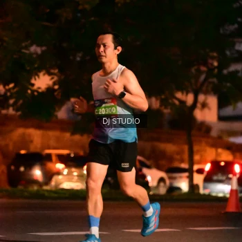 Runner Photo 4105012