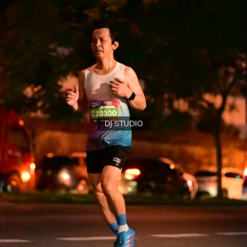 Runner Photo 4105023