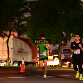 Runner Photo 4105024