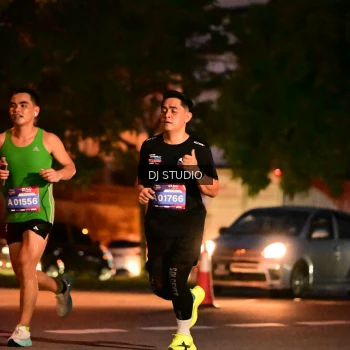 Runner Photo 4105051