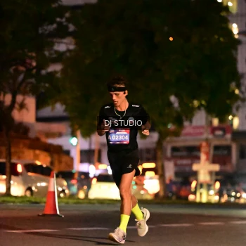 Runner Photo 4105066