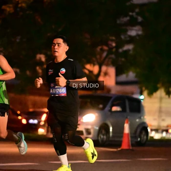 Runner Photo 4105070