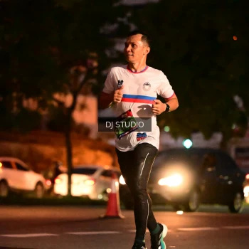 Runner Photo 4105131