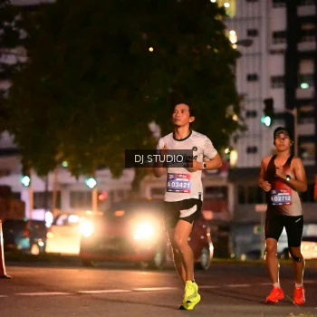 Runner Photo 4105175
