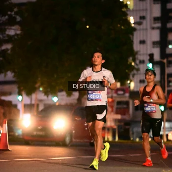 Runner Photo 4105189