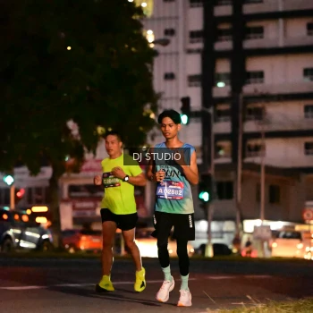 Runner Photo 4105239