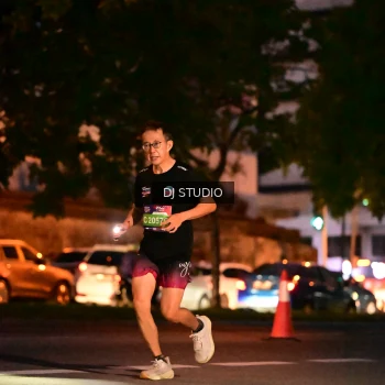Runner Photo 4105362