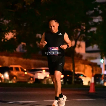 Runner Photo 4105467