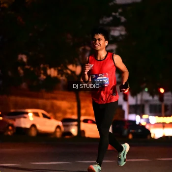 Runner Photo 4105816