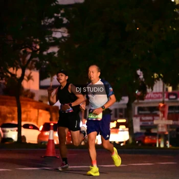 Runner Photo 4105917