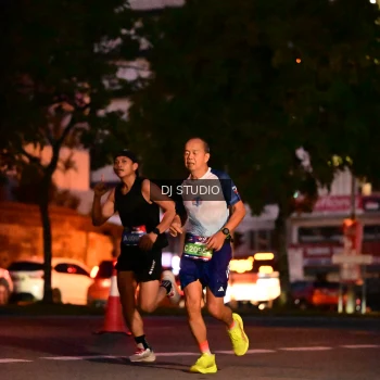 Runner Photo 4105918