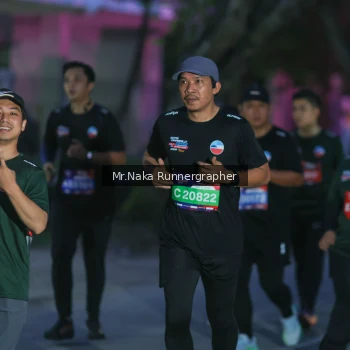Runner Photo 4105948