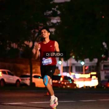 Runner Photo 4106047