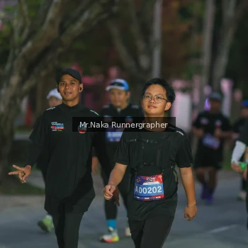 Runner Photo 4106056