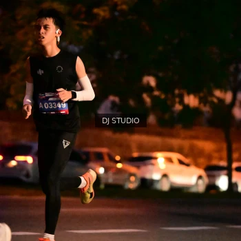 Runner Photo 4106305