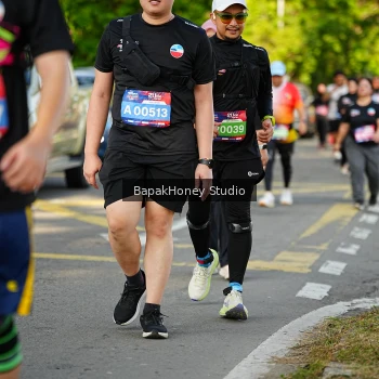 Runner Photo 4106573