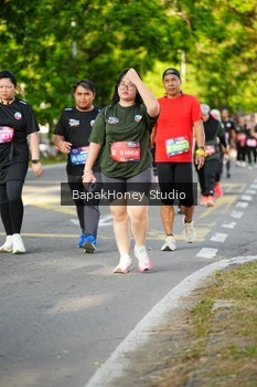 Runner Photo 4106681