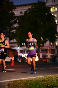 Runner Photo 4106682
