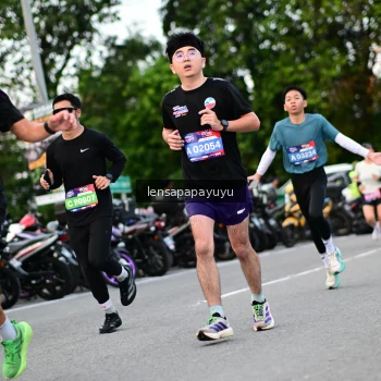 Runner Photo 4106693