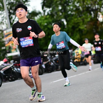 Runner Photo 4106706