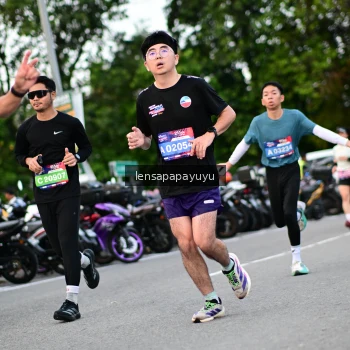 Runner Photo 4106711