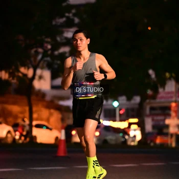 Runner Photo 4106725