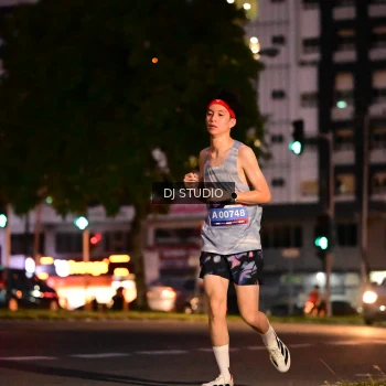 Runner Photo 4106778