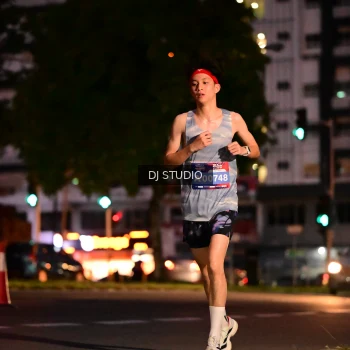 Runner Photo 4106788