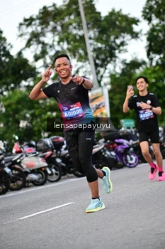 Runner Photo 4106795