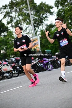 Runner Photo 4106803
