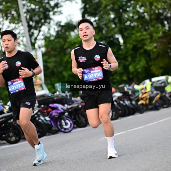 Runner Photo 4106828