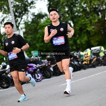 Runner Photo 4106829