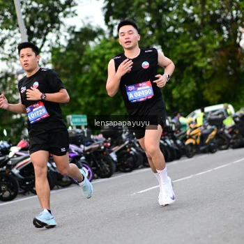 Runner Photo 4106840