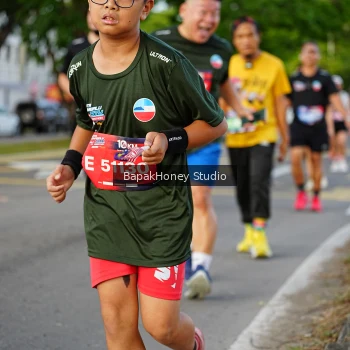 Runner Photo 4106854